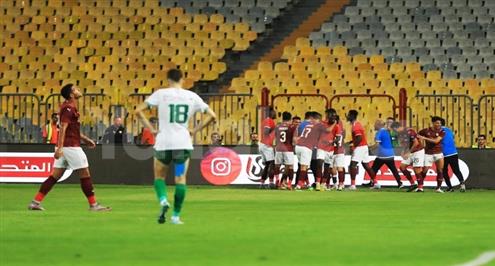 برباعية في المصري.. سيراميكا كليوباترا يتوج بكأس الرابطة (صور)